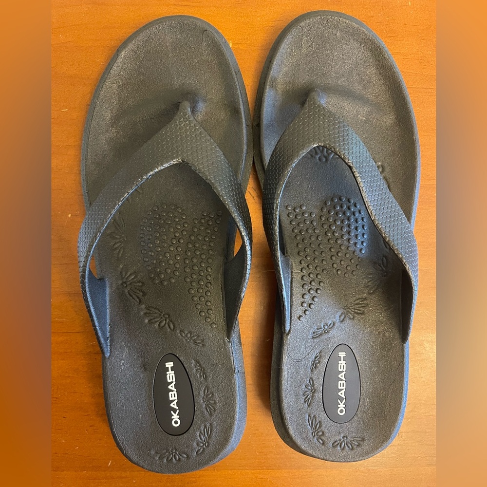Women’s Okabashi Maui Black Molded Comfort Flip Flops